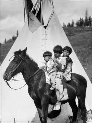 Poster Trois enfants sioux sur un cheval