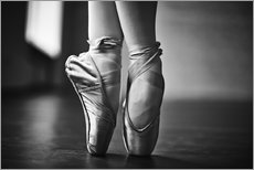 Tableau en plexi-alu  La répétition, pieds de danseuse classique