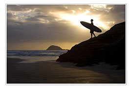 Poster Surfer sur la plage de Muriwai